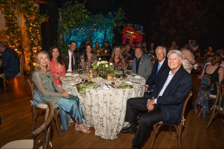 Nolen-and-Karen-Nicholson-hosted-FM-Bank-table_photo-Clint-Weisman