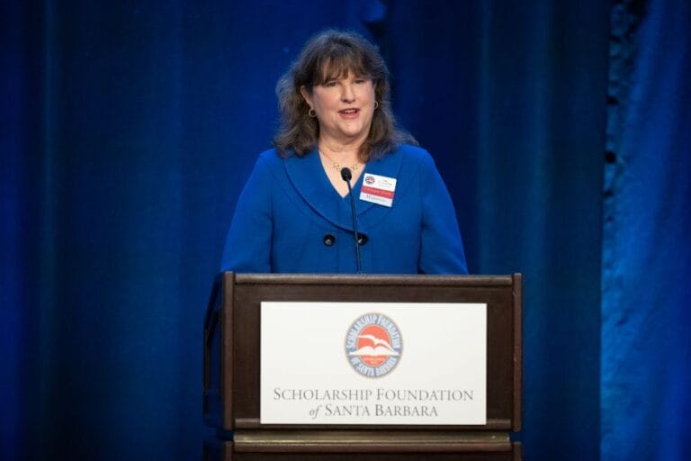 SCHOLARSHIP-FOUNDATION_12-05-25-42